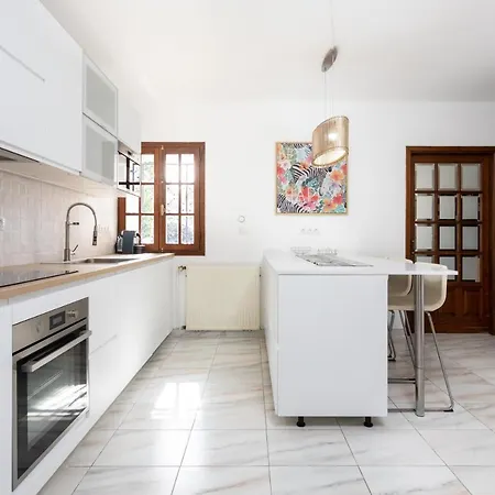 Casa Marianne Βίλα *